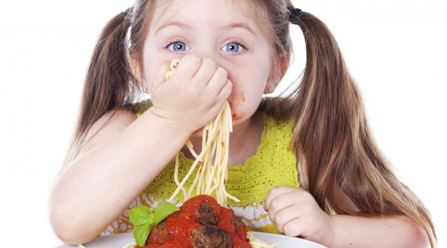 copil care urmează o dietă fără gluten